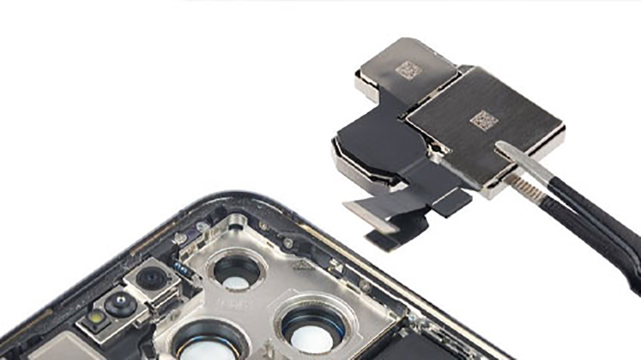 Thay camera iPhone 14 Pro Max FoneSmart 1
