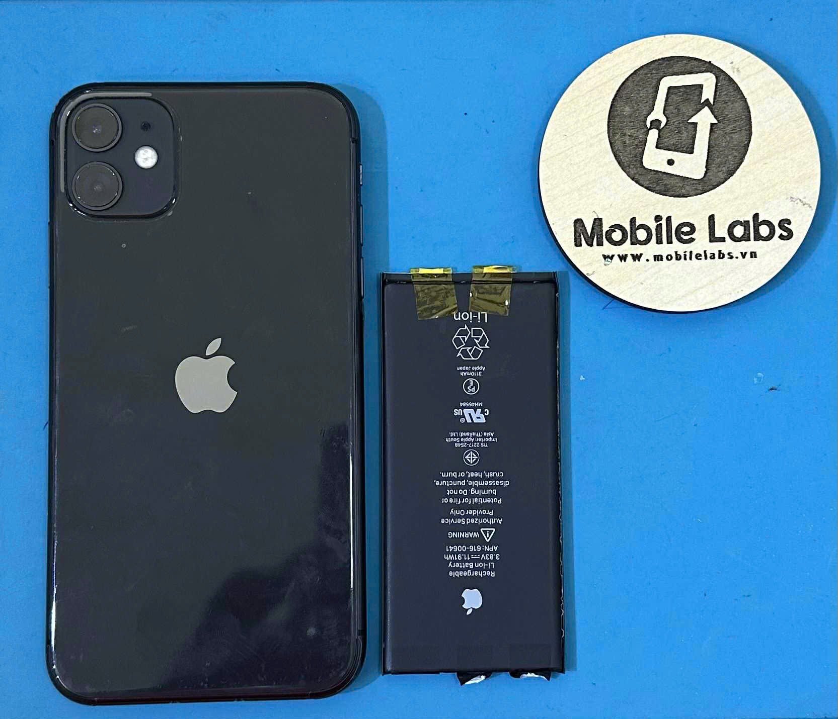 Thay pIn iPhone 11, 11 Pro Max Tại Đà Nẵng