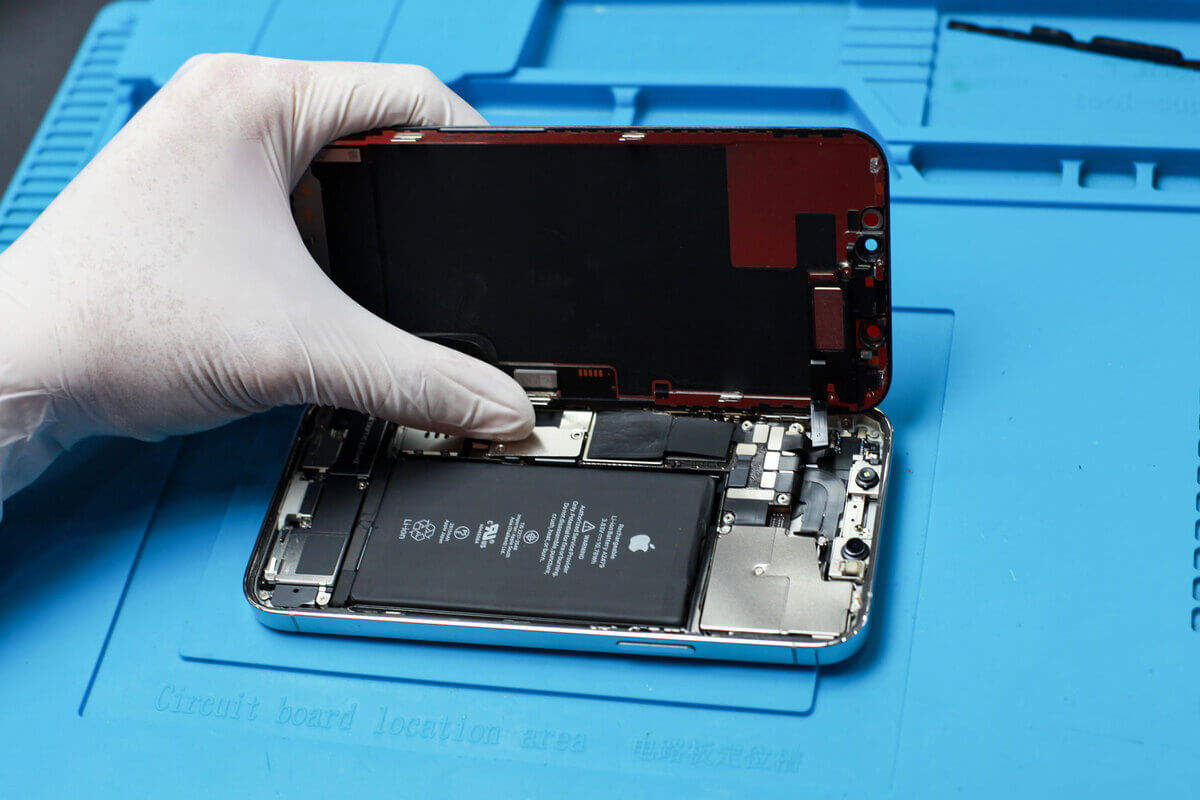 thay man hinh iphone 12 pro max gia bao nhieu 5