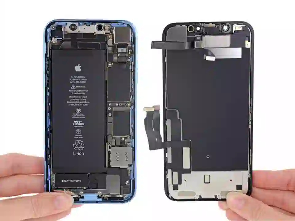 Thay Pin iPhone XR Giá Rẻ