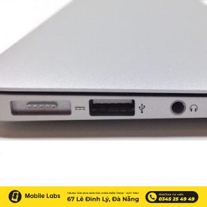 thay cổng usb macbook air 2012