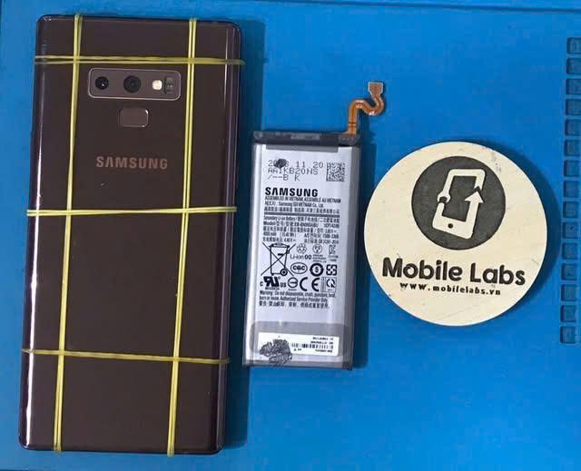 Thay Pin Samsung Galaxy Note 9 Tại Đà Nẵng – Mobile Labs Uy Tín, Giá Tốt 11 z7041397487086 c857e24fe6b37671a6f945cbdb2c8cd2