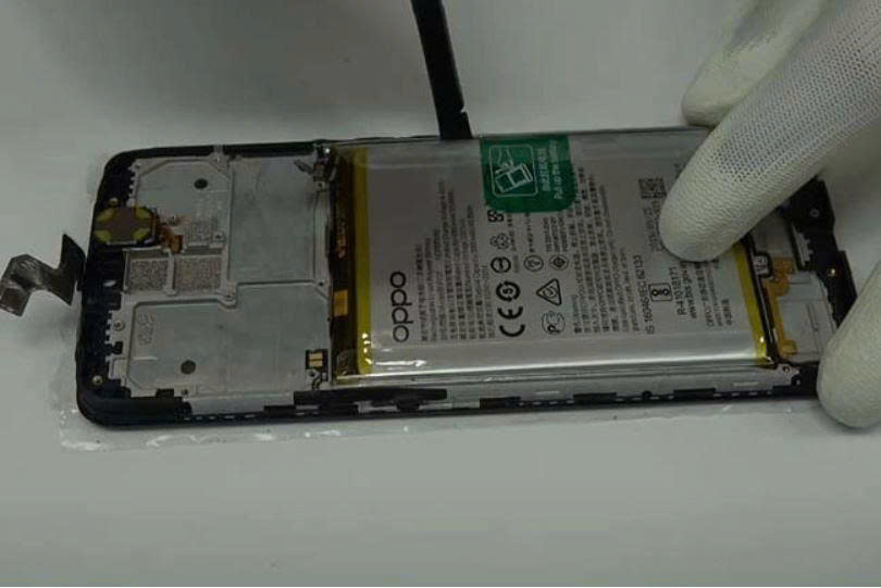 Thay Pin Oppo A5s Tại Đà Nẵng - Chuẩn Kỹ Thuật, Ổn Định, An Toàn 5 z7153103064432 5d640c840a3a6bed7034f776c9400951