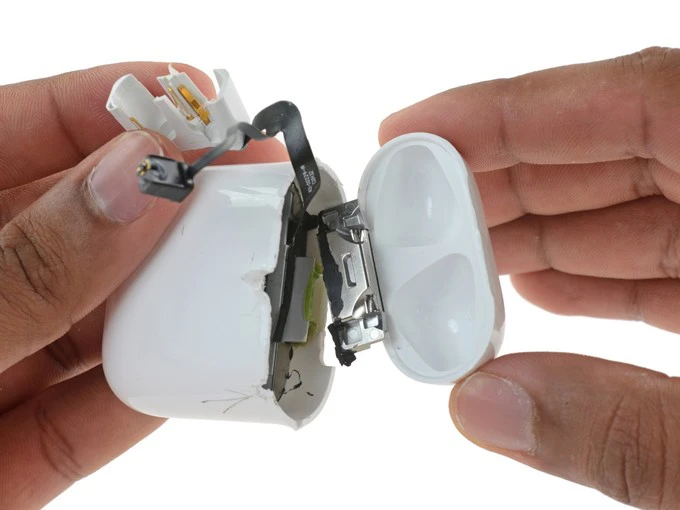 Sửa Chữa Airpod Giá Rẻ Đà Nẵng