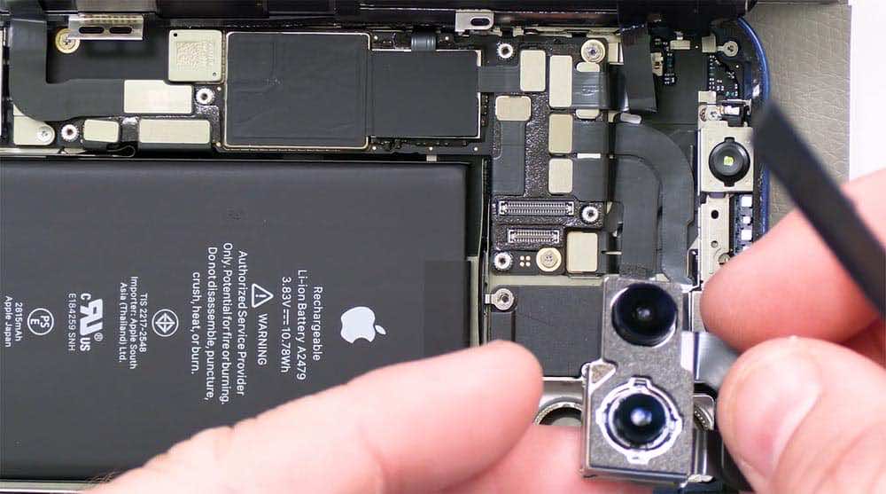 thay cam iphone 12 3