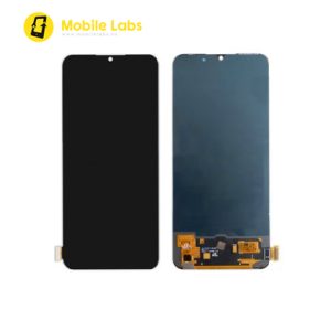 thay-man-hinh-oppo-reno13-pro-5g-da-nang-1