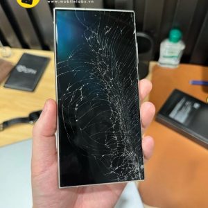 thay-man-hinh-samsung-s25-plus-da-nang-2