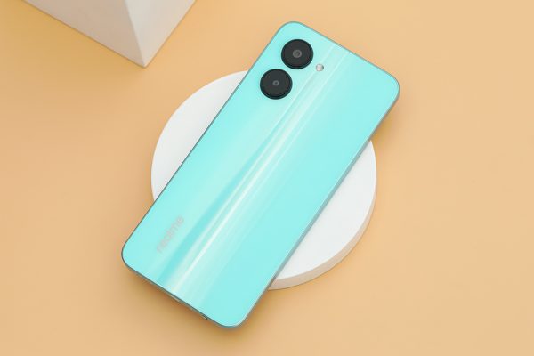 realme c33 xanh 5 600x400 1