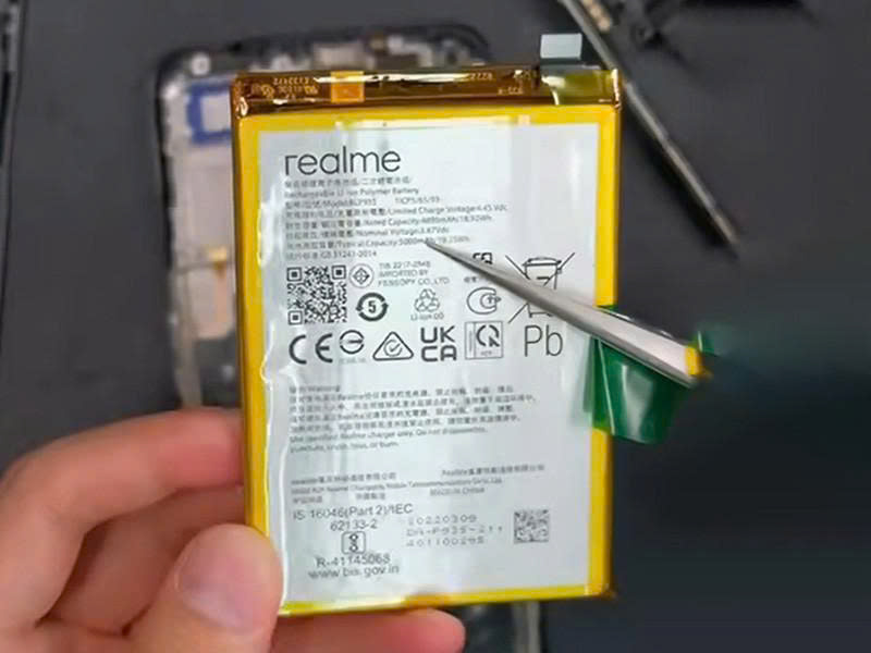 Thay Pin Realme 5 Pro Tại Đà Nẵng – Giải Pháp Tiết Kiệm và Chất Lượng Cho Chiếc Điện Thoại Của Bạn 11 z7159510484879 9b154bcc40c09b75b5f98706749c574f