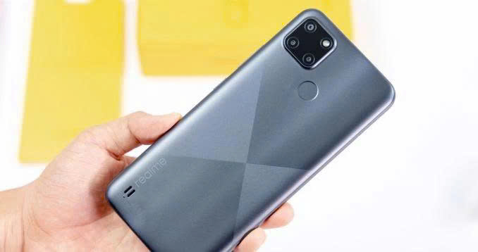 Thay Pin Realme C21Y Tại Đà Nẵng - Sửa Chữa Pin Lâu Dài, Chất Lượng Cao, Giá Tốt Tại Mobile Labs 10 z7166158658281 4efa3e861f305b770250f6e2676ebc44