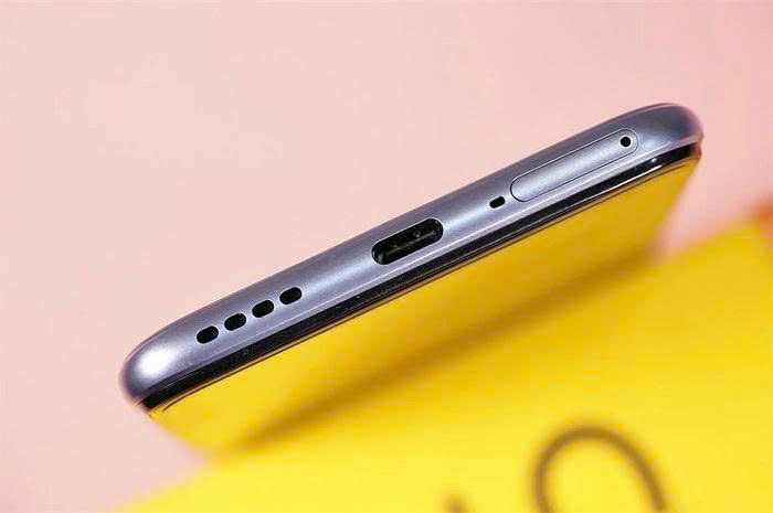 Thay Pin Realme V15 Tại Đà Nẵng – Mobile Labs Uy Tín, Lấy Ngay Sau 60 Phút 6 z7175115101503 9137b3213882917089a60ef0e597d448