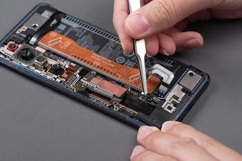 Thay Pin Xiaomi Mi 10S Tại Đà Nẵng – An Toàn, Bảo Hành Rõ Ràng Tại Mobile Labs 5 z7181171741354 4158572aebeca14981eddca2d1e6669f