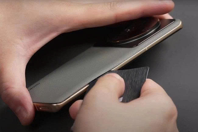 Thay Pin Xiaomi 12S Ultra, Xiaomi Mi 12S Ultra Tại Đà Nẵng – Mau Hết, Máy Nóng? Giải Pháp An Toàn Tại Mobile Labs 12 z7209063737315 30dac6452fa98759279bbce3e28cd9ee