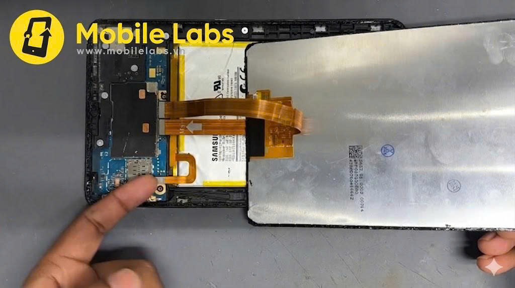 Thay Pin Samsung Galaxy Tab A9 Tại Đà Nẵng – Khắc Phục Nhanh Hao Pin, Sập Nguồn 5 z7696523942450 4d8b62cfba6ee4a8bb46873439882ef9